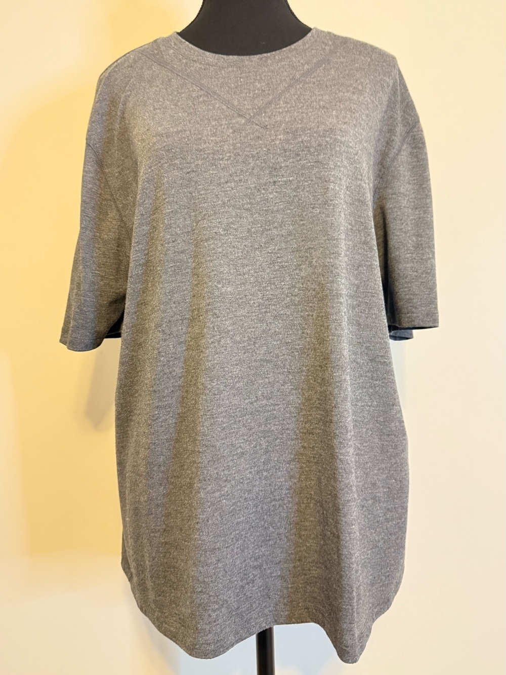 Isaac Mizrahi Live! Crew-Neck T-Shirt, Heather Gray W Stitched Details Size L